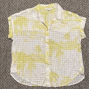 ⭐️5/$15⭐️ Jane+Delancey shirt